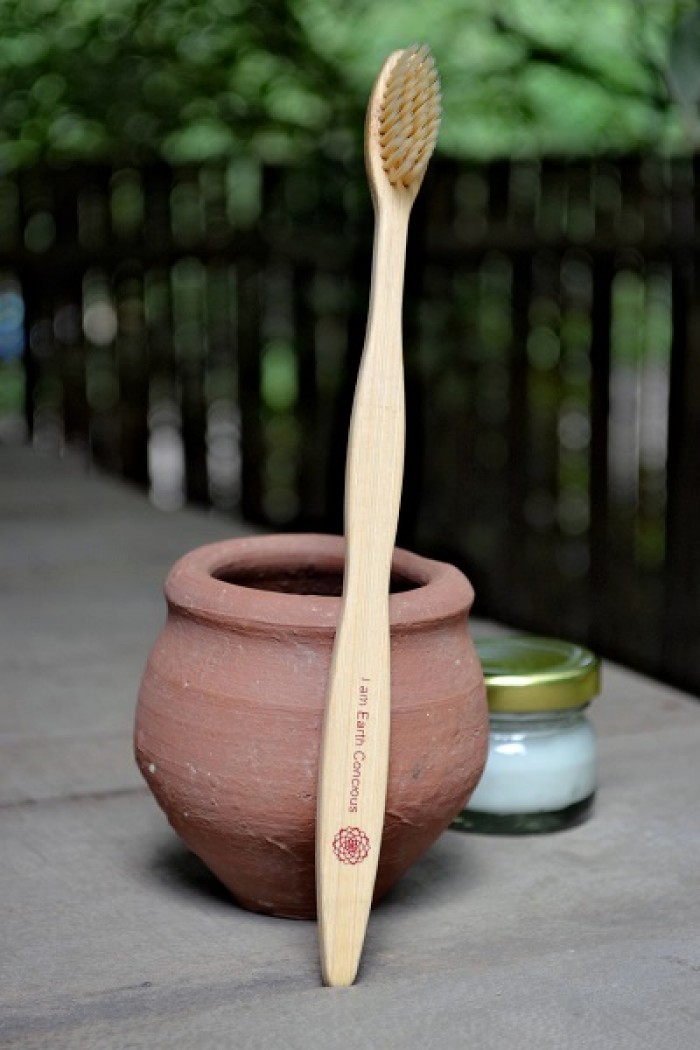 Almitra Sustainables : Bamboo Cornstarch Toothbrush